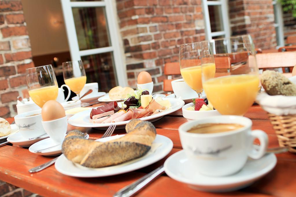 Alte Schule Reichenwalde Hotel ภายนอก รูปภาพ
