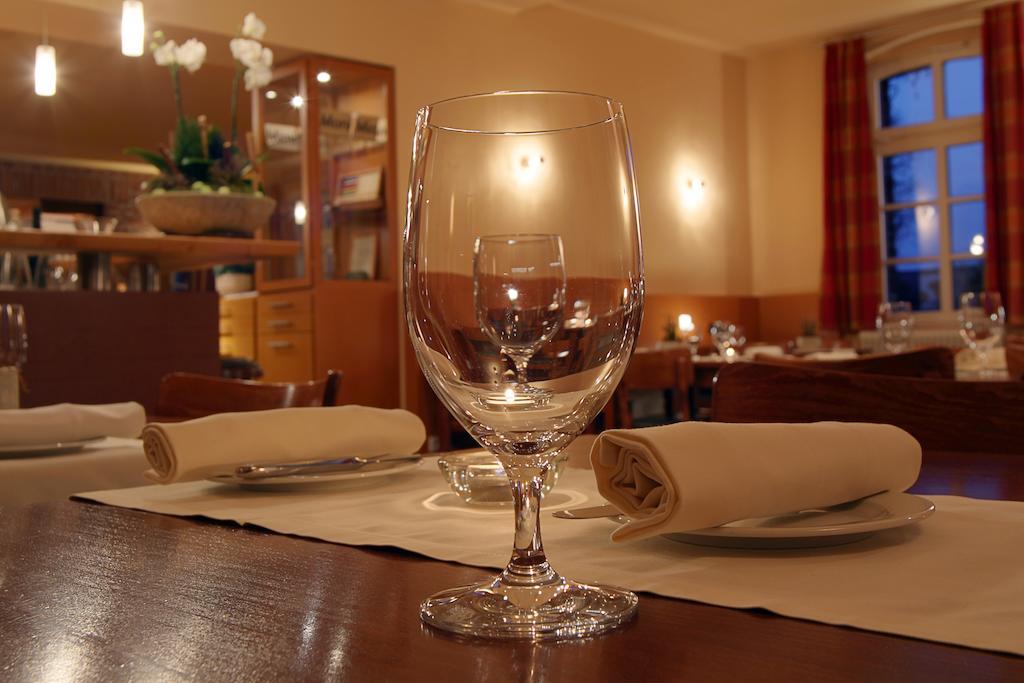 Alte Schule Reichenwalde Hotel ภายนอก รูปภาพ