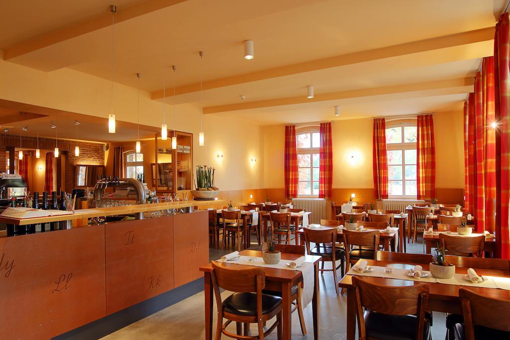 Alte Schule Reichenwalde Hotel ภายนอก รูปภาพ